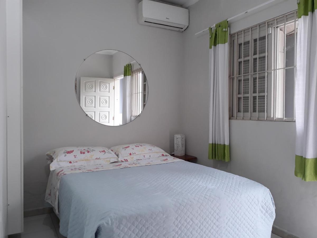 Kitnet 01 Com Ar Cond, A 3 Min Da Holiday home Ubatuba